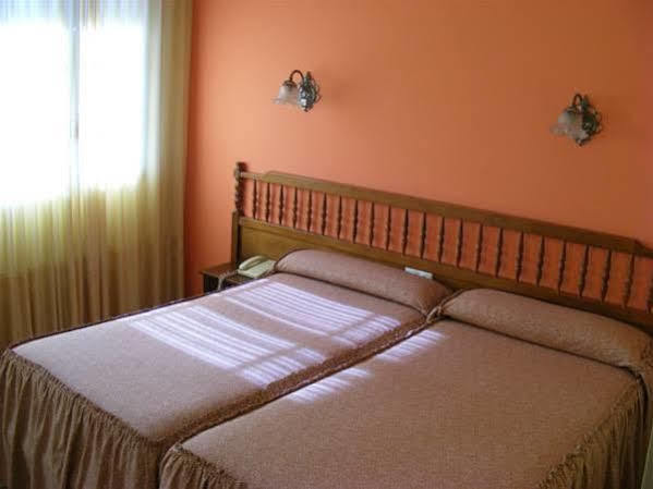 Pr Alameda Hotell Santiago de Compostela Exteriör bild